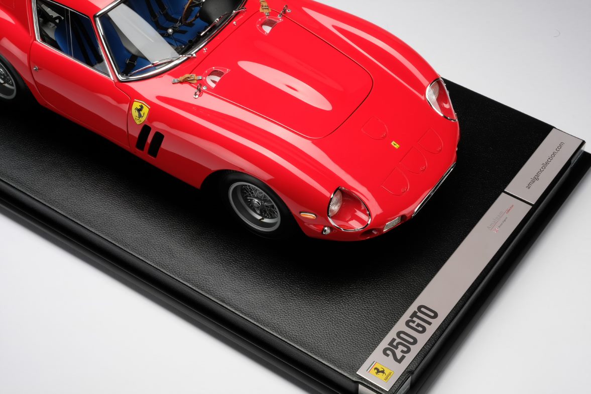 Amalgama escala 1:8 Ferrari 250 GTO