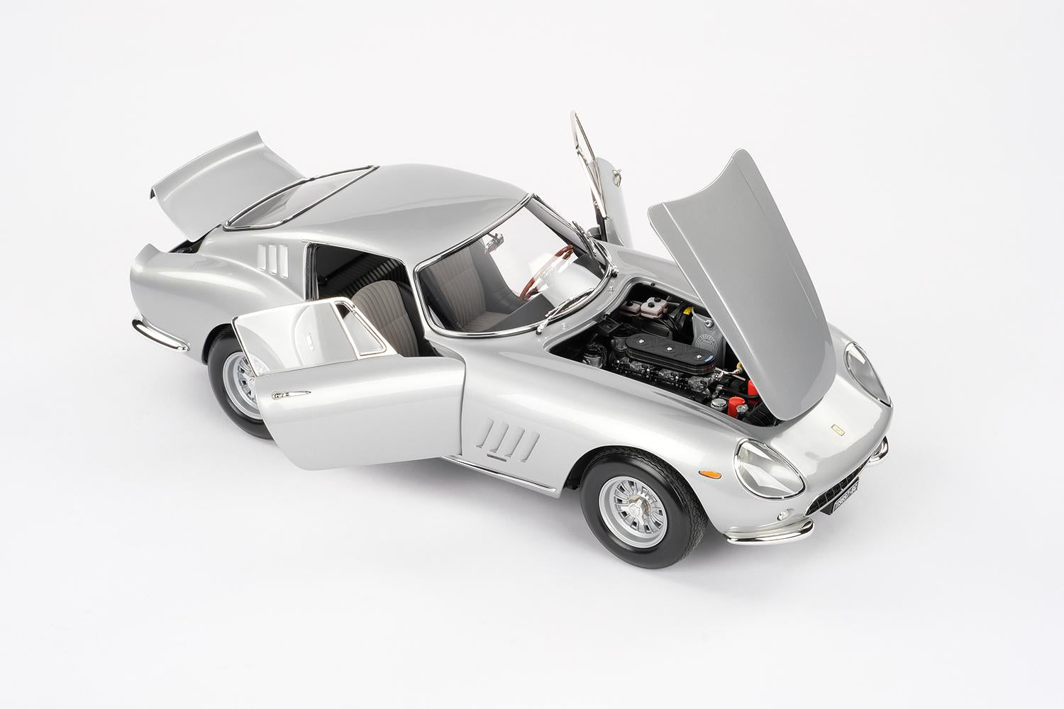 Amalgama escala 1:8 Ferrari 275 GTB