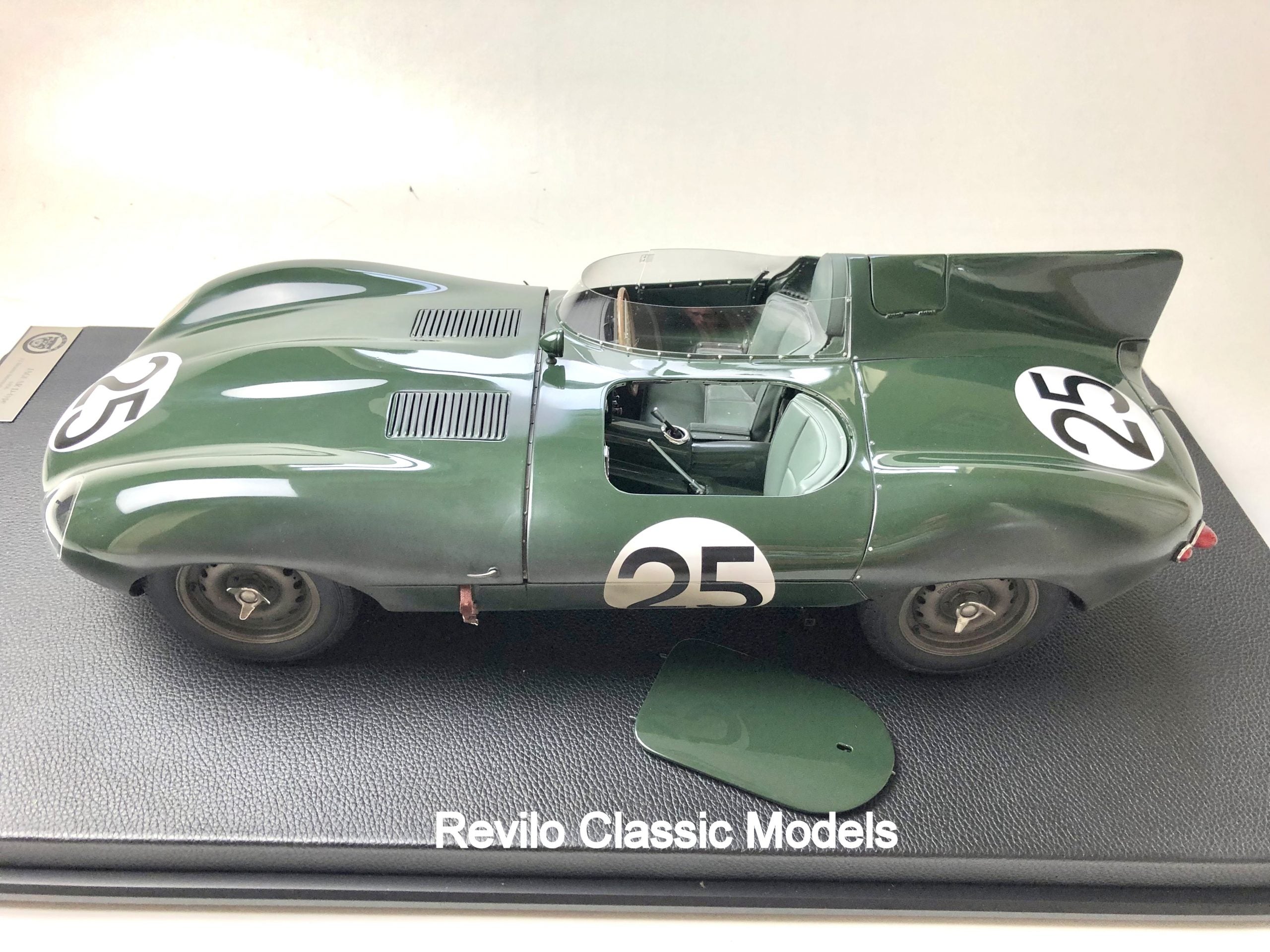 Amalgam 1:8 scale 1956 Jaguar D Type #25 SOLD