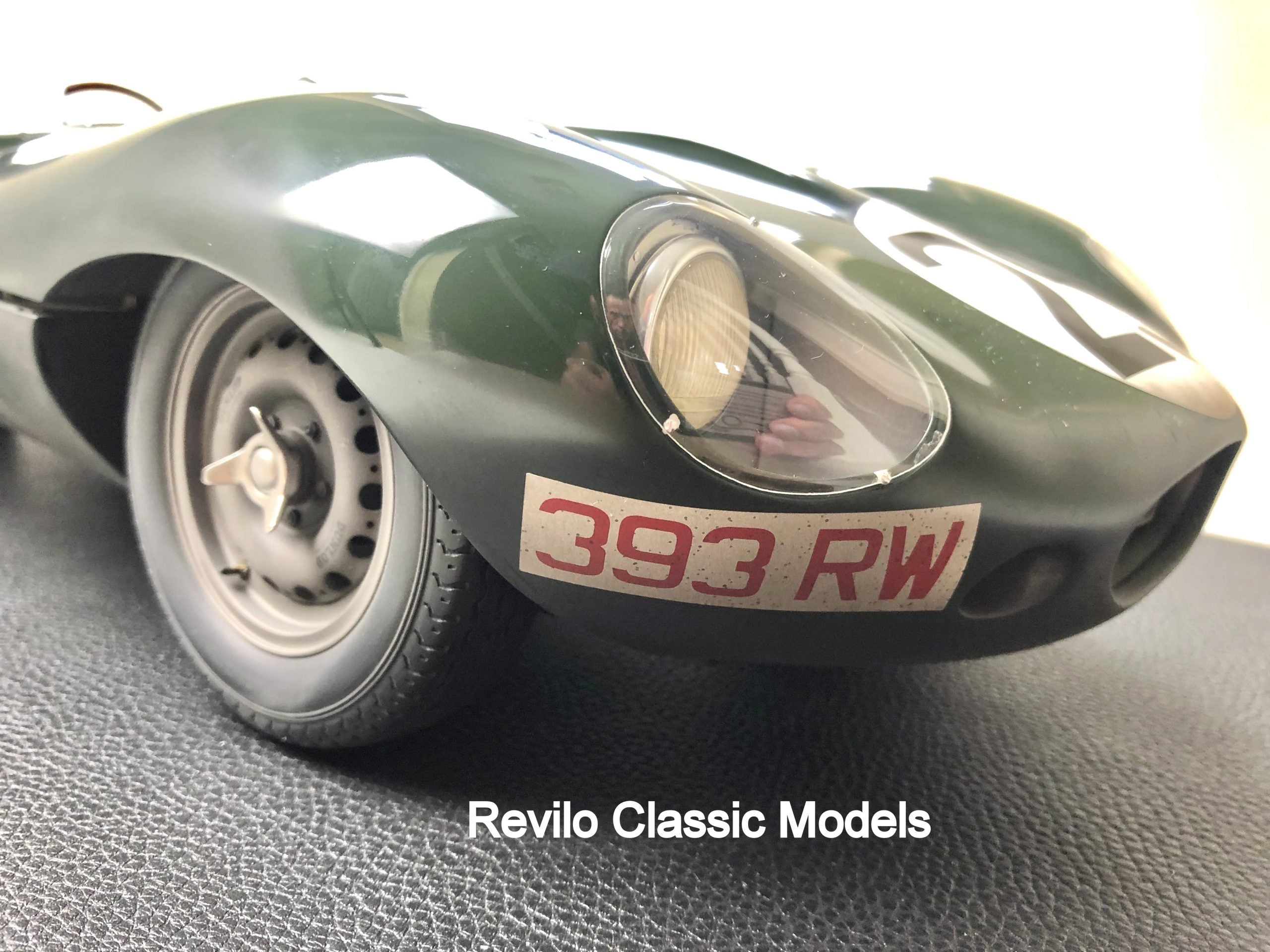 Amalgama escala 1:8 1956 Jaguar D Type #25 VENDIDO