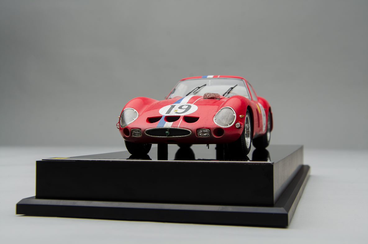 Amalgam Ferrari 250 GTO escala 1:18 Weathered