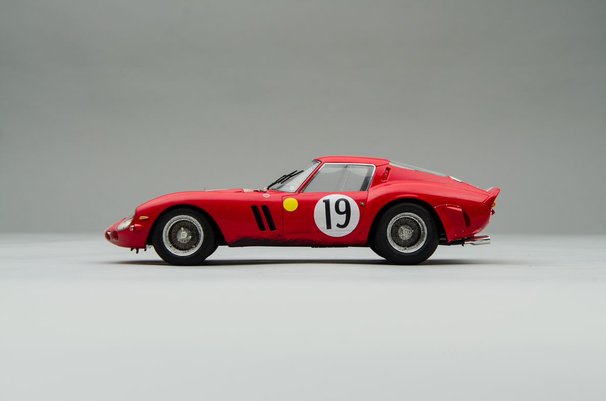 Amalgam Ferrari 250 GTO 1:18 scale Weathered