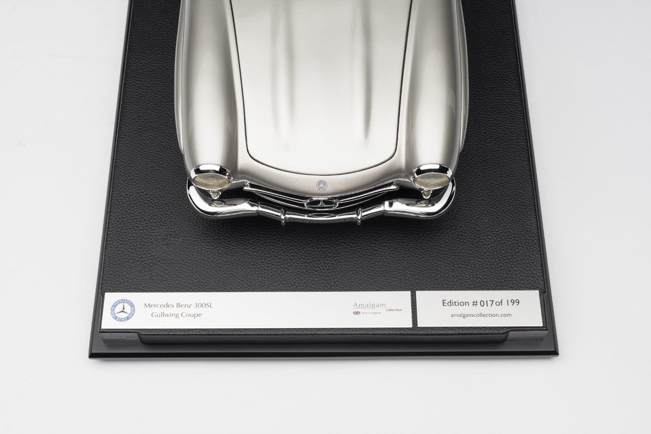 Amalgam 1:8 scale Mercedes 300SL Gullwing