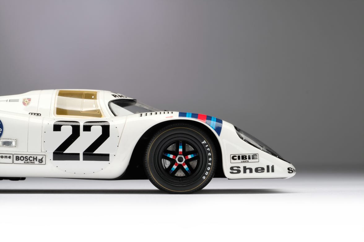 Amalgam 1:18 scale Porsche 917K #22 1971 Le Mans winner