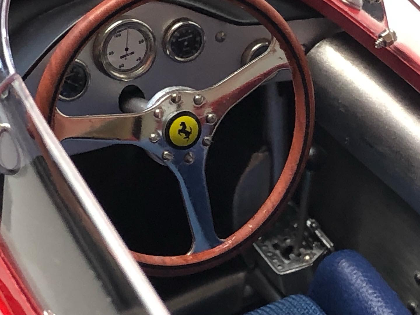 CMC C-007 1961 Ferrari 156 'Sharknose' 1:12 VERY RARE