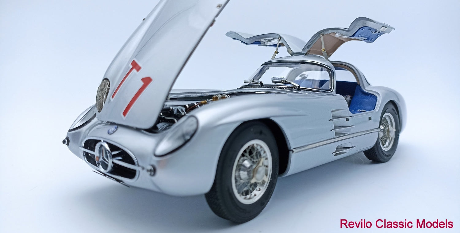 CMC 1:18 Mercedes 300 SLR Uhlenhaut cupé M245 T1