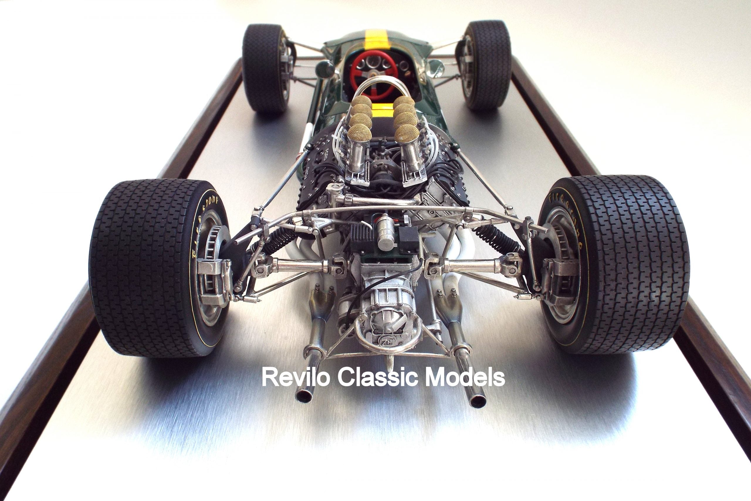 Aspect 1:8 scale Lotus 49