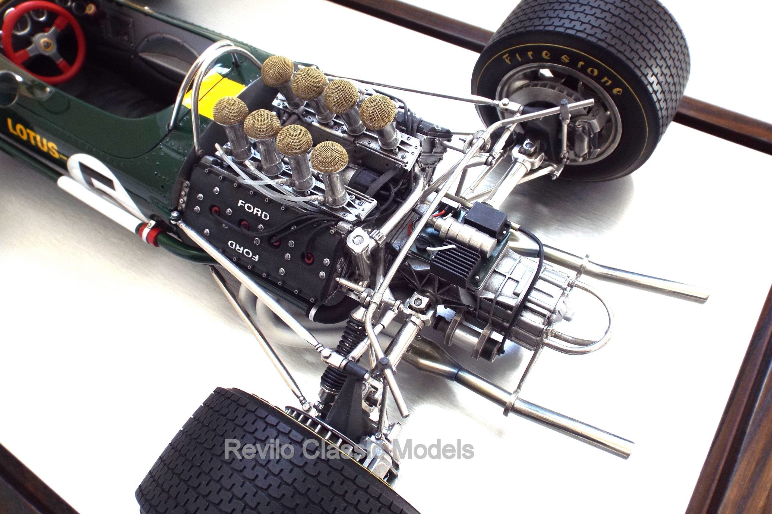 Aspect 1:8 scale Lotus 49