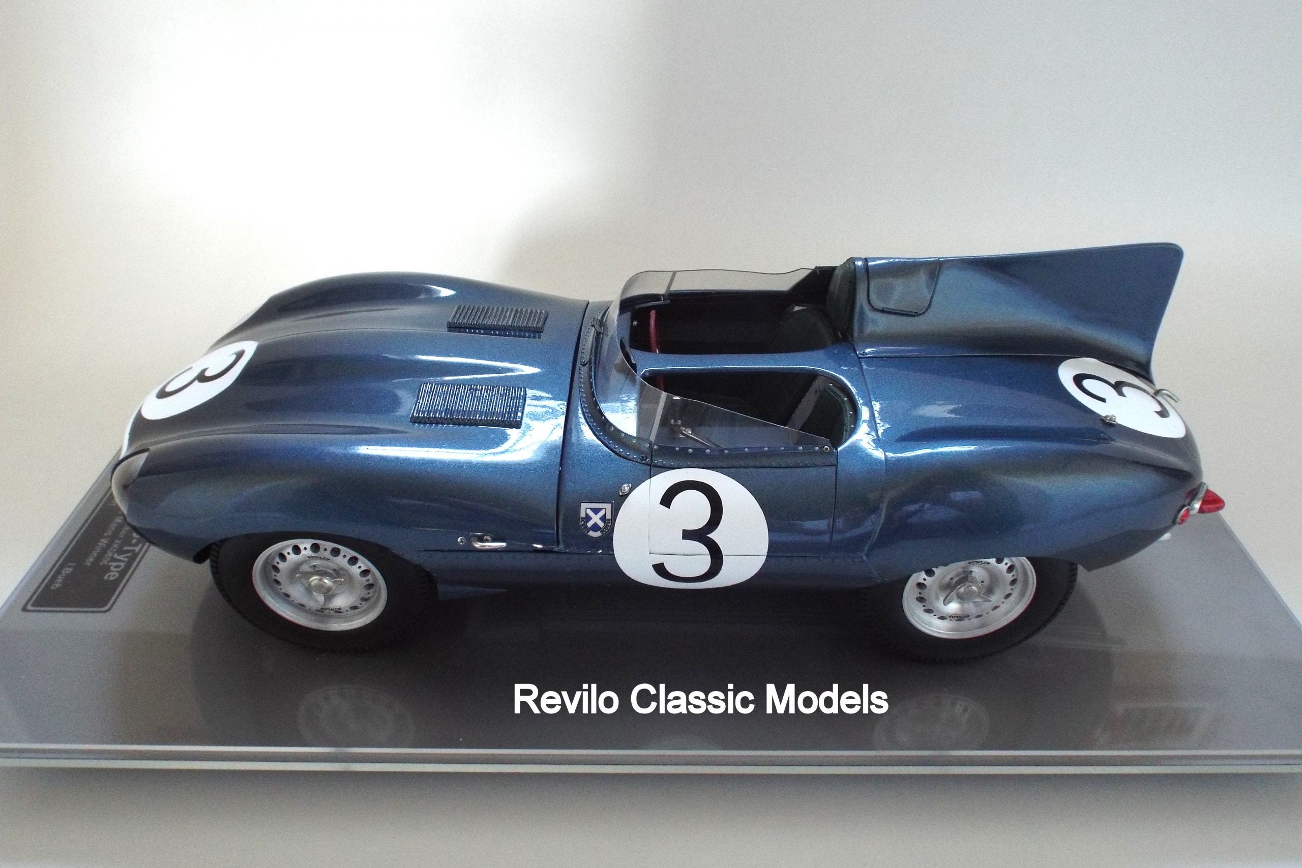 Jaguar D Type 1957 1:8 scale by Javan Smith