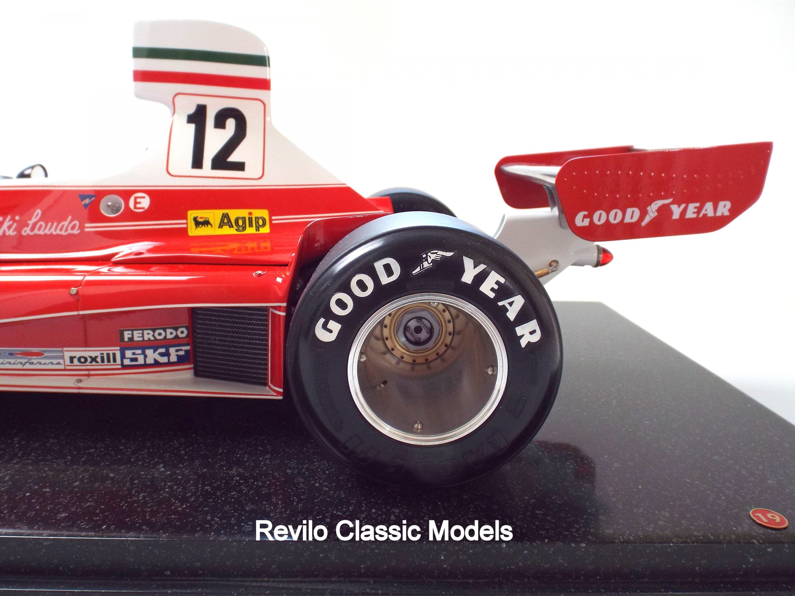 POLISTIL - TOSCHI Ferrari 312 T2 F1 1/6 16 18 25 Niki Lauda / Gilles Villeneuve EUR 339,00 - FR POLISTIL - TOSCHI Ferrari 312 T2 F1 1/6 16 18 25 Niki Lauda / Gilles Villeneuve EUR 339,00 - FR