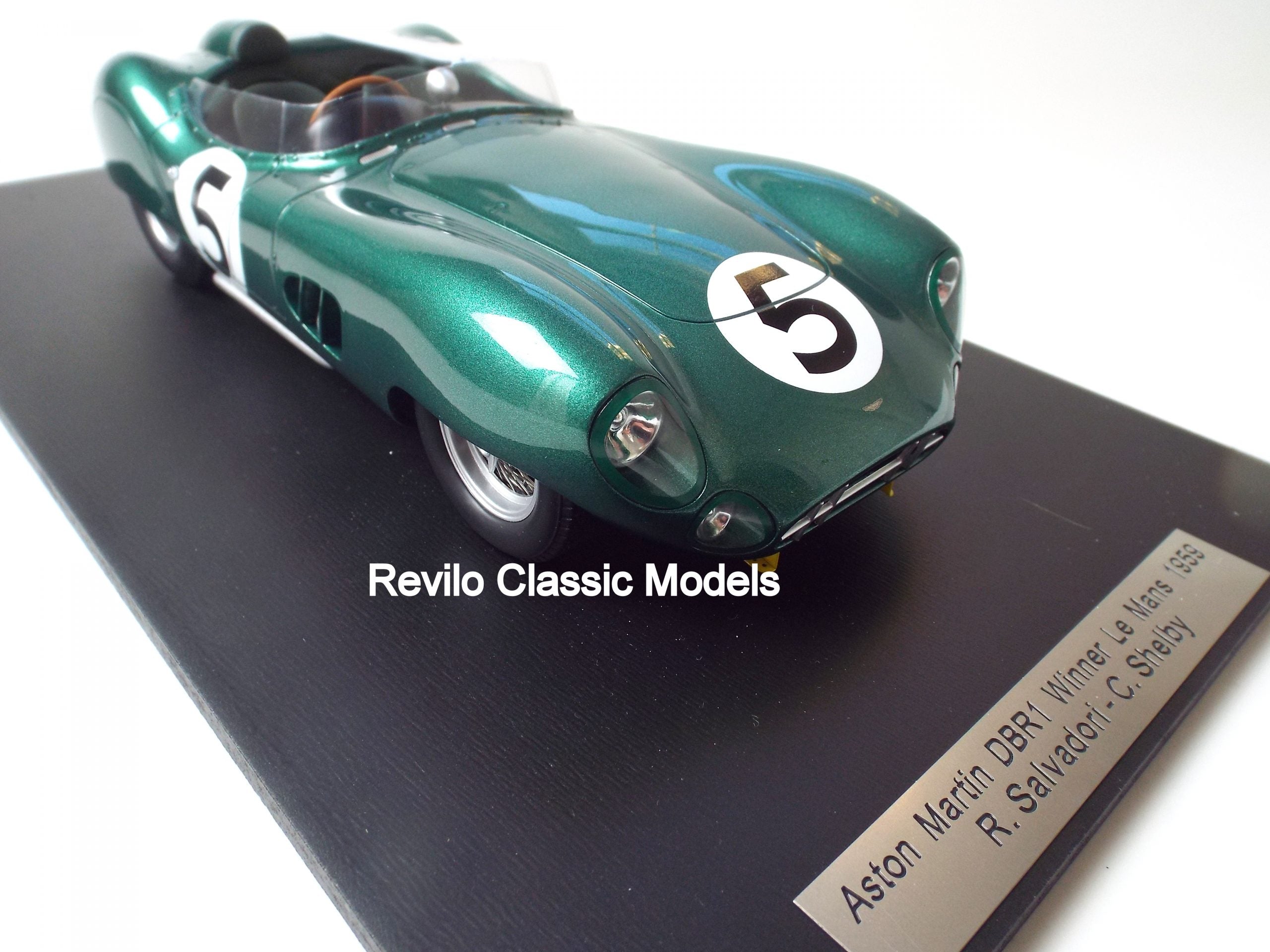 Aston Martin DBR1 Le Mans winner 1959 1:18 scale