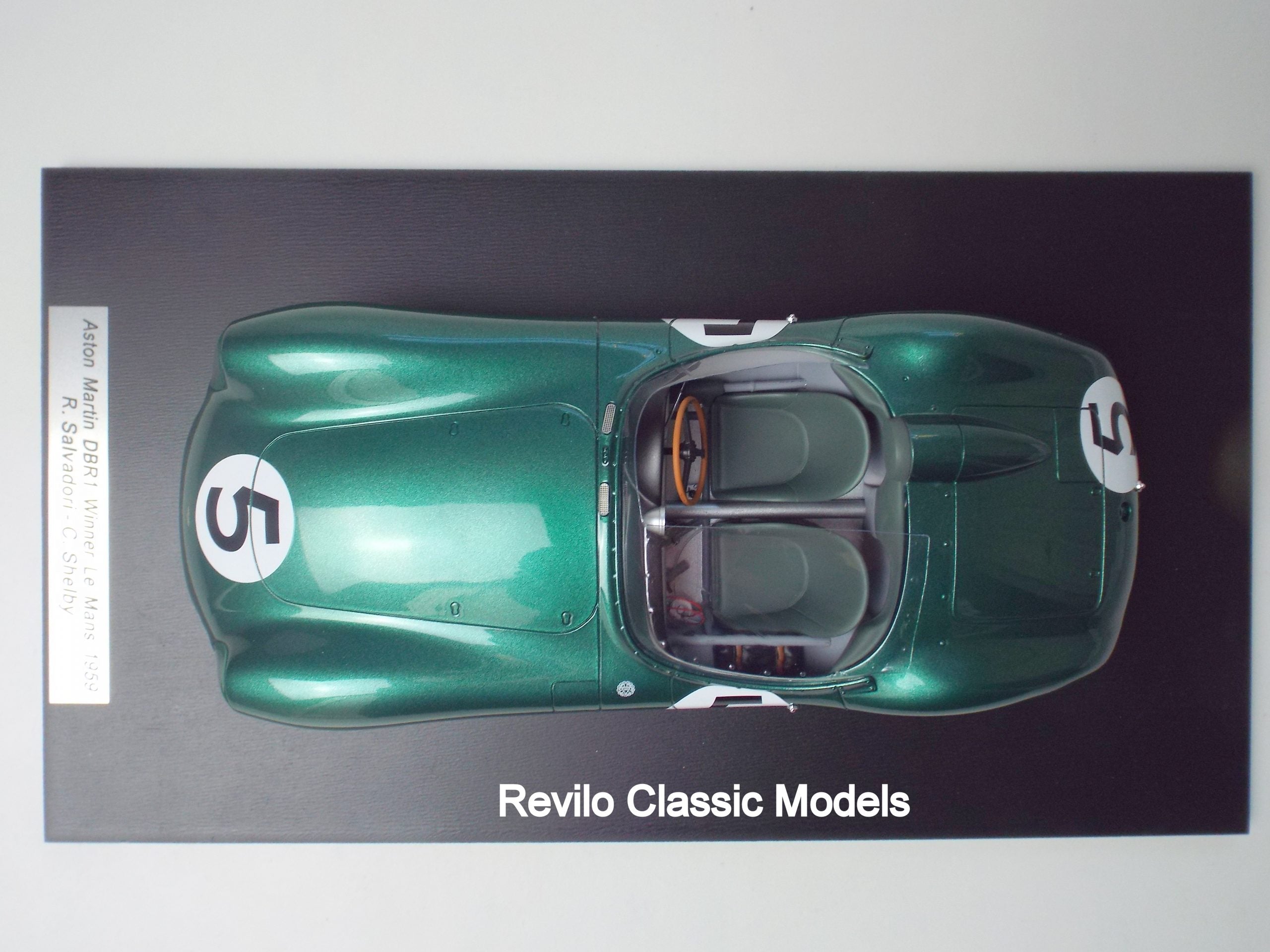 Aston Martin DBR1 Le Mans winner 1959 1:18 scale