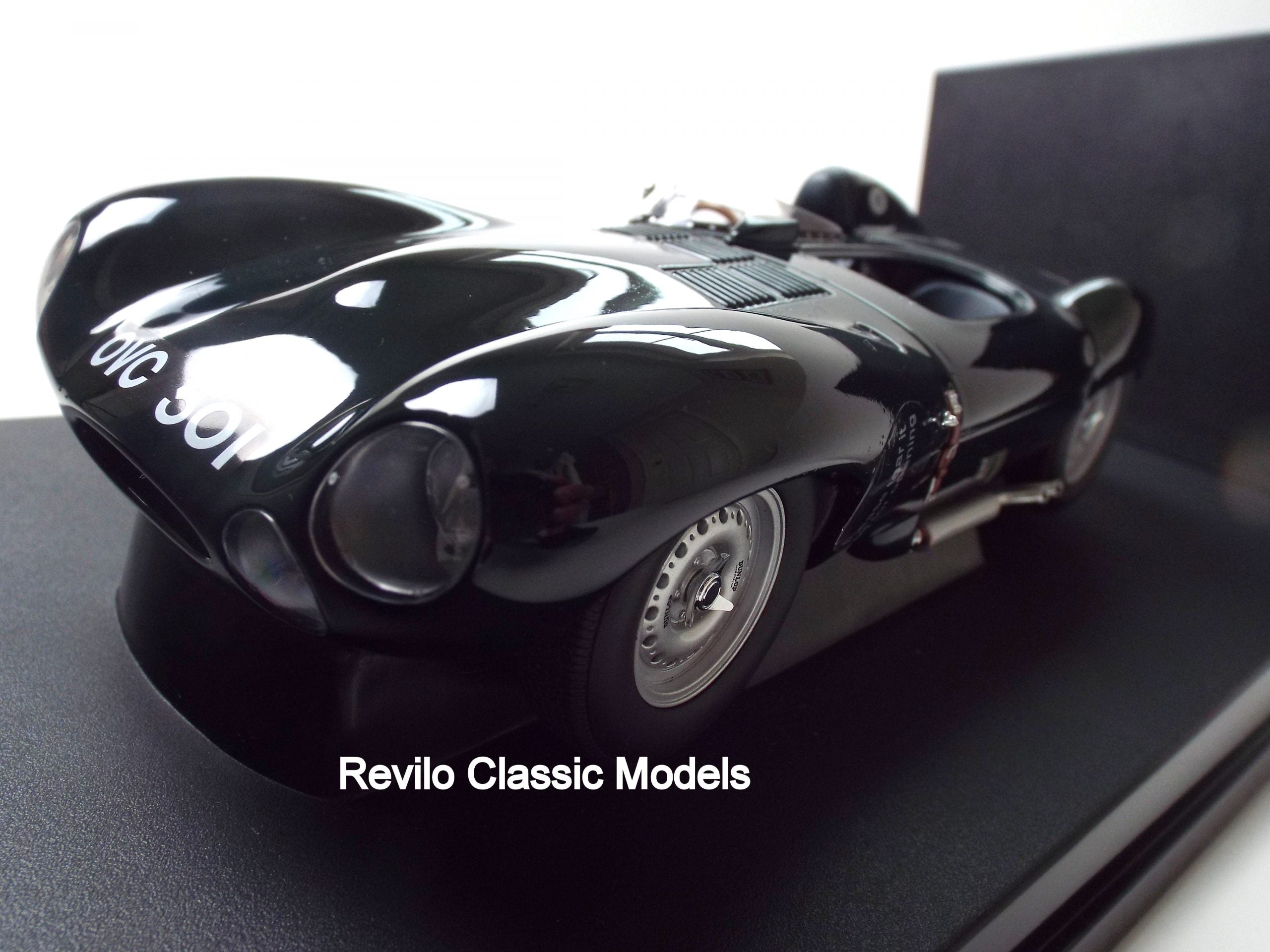 AutoArt 1:18 Jaguar D Type OVC 501