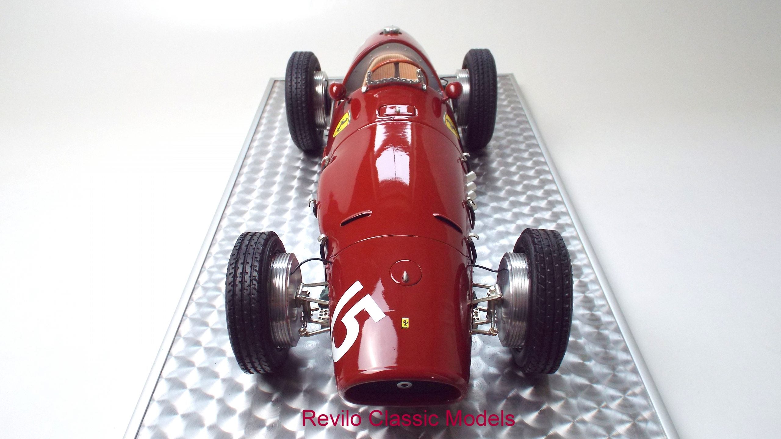 Javan Smith 1:8 scale Ferrari 500 F2