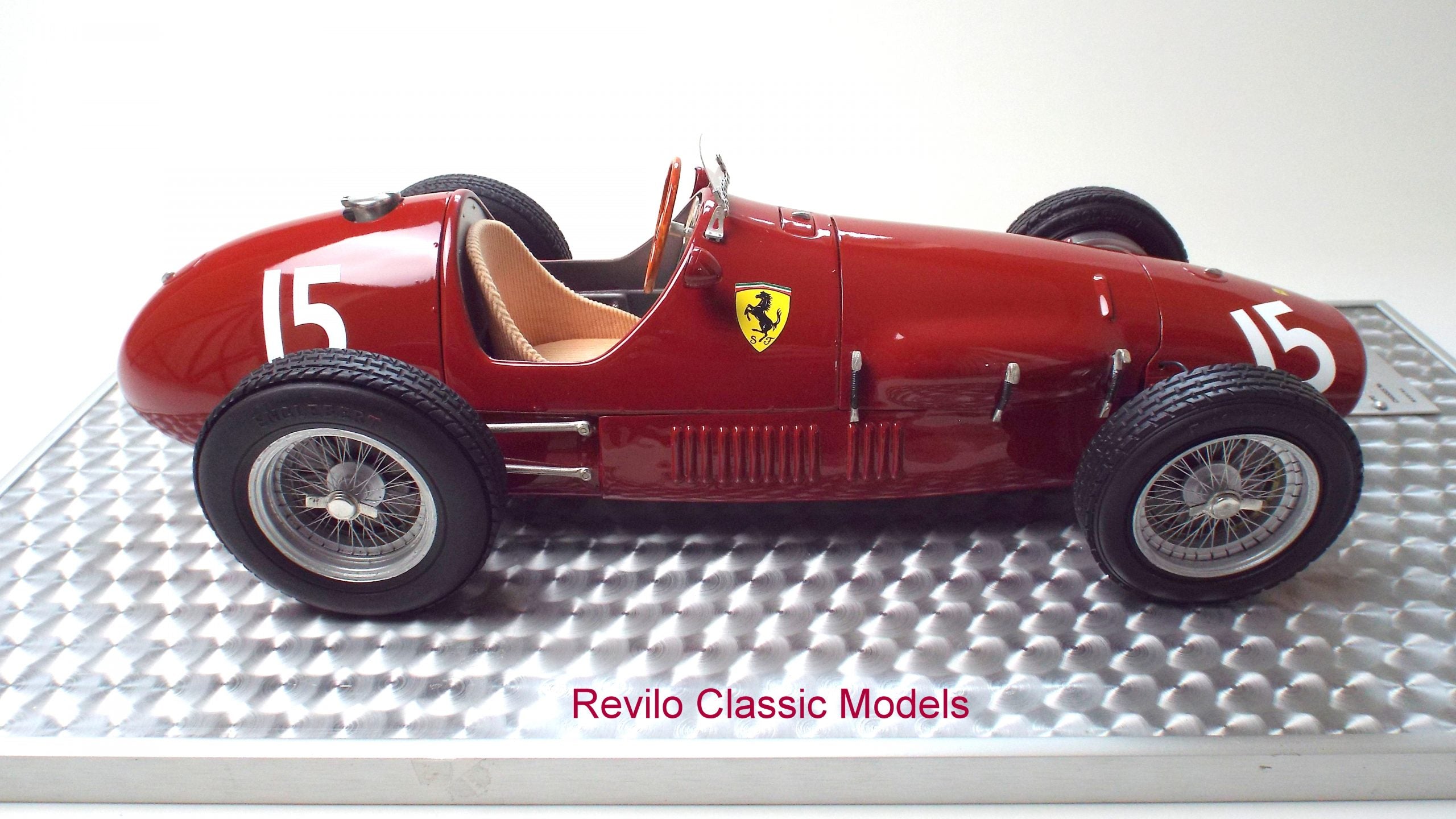 Javan Smith 1:8 scale Ferrari 500 F2