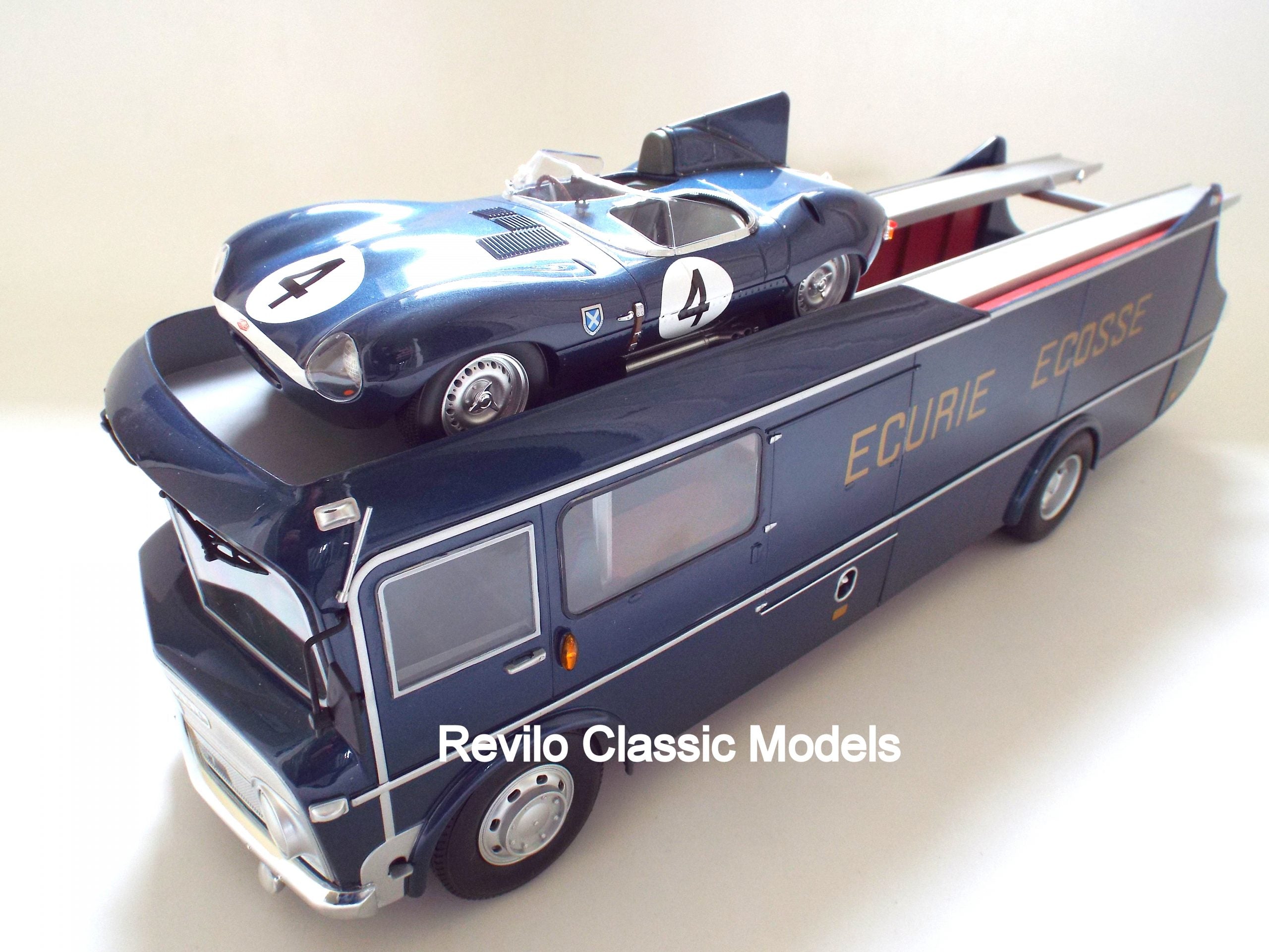1959 Ecurie Ecosse Race Transporter escala 1:18