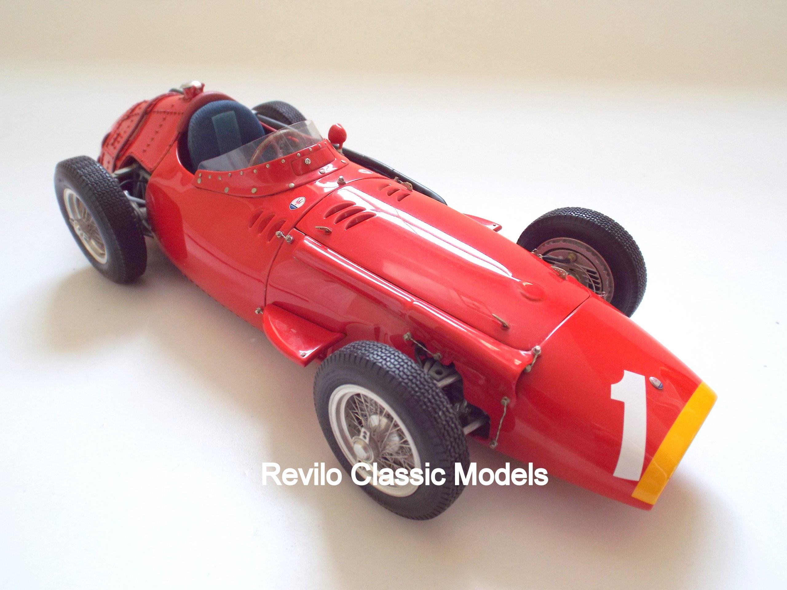 CMC M064 1:18 Maserati 250F #1 Juan M Fangio