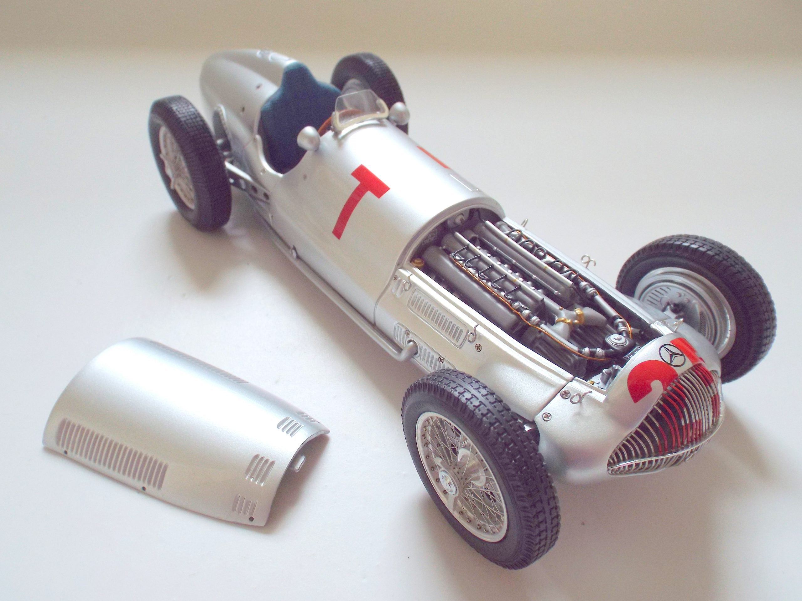 CMC M099 1:18 Mercedes Benz W154