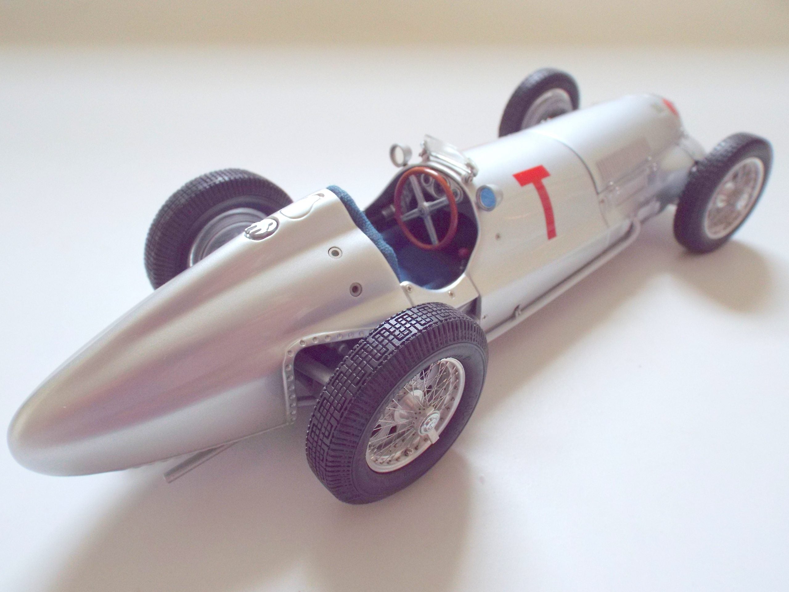 CMC M099 1:18 Mercedes-Benz W154