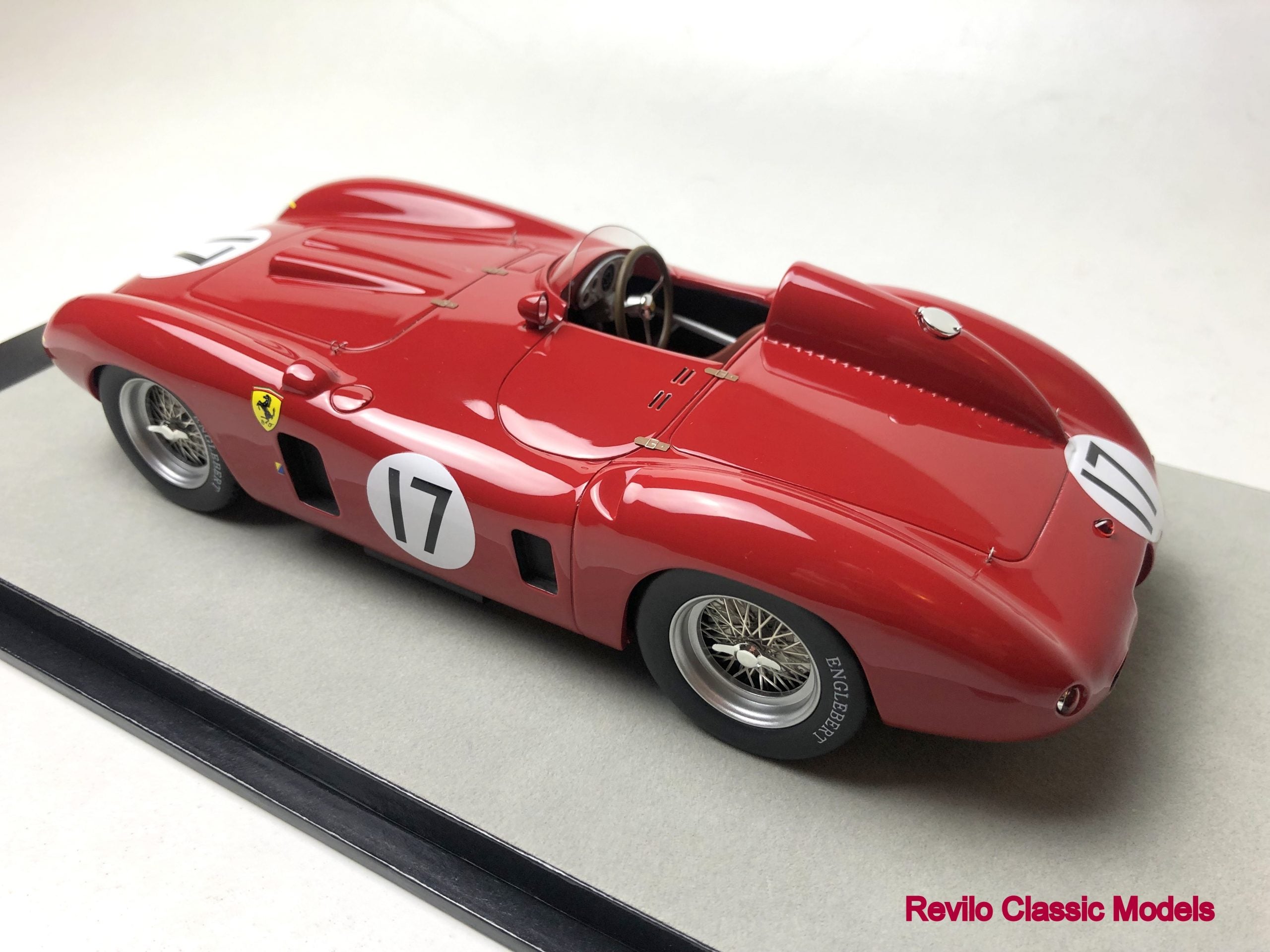 Ferrari 850 Monza Sebring Ganador 12 Horas 1956 escala 1:18