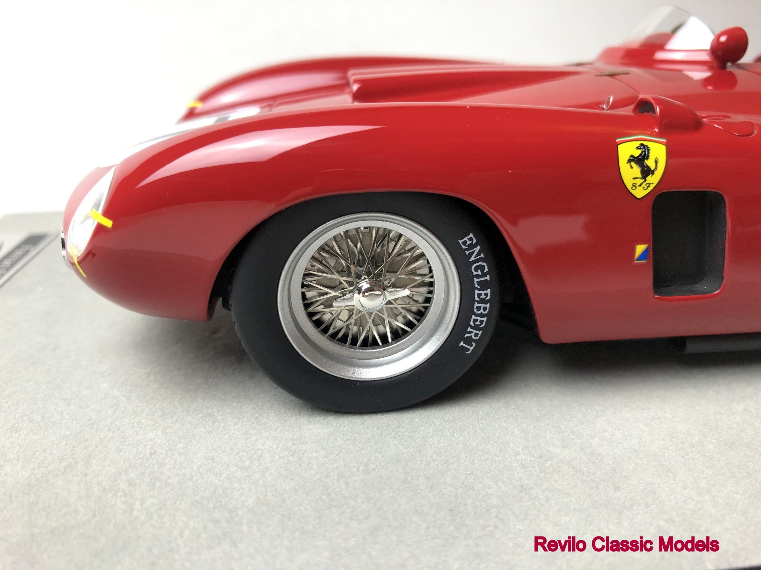 Ferrari 850 Monza Sebring Ganador 12 Horas 1956 escala 1:18