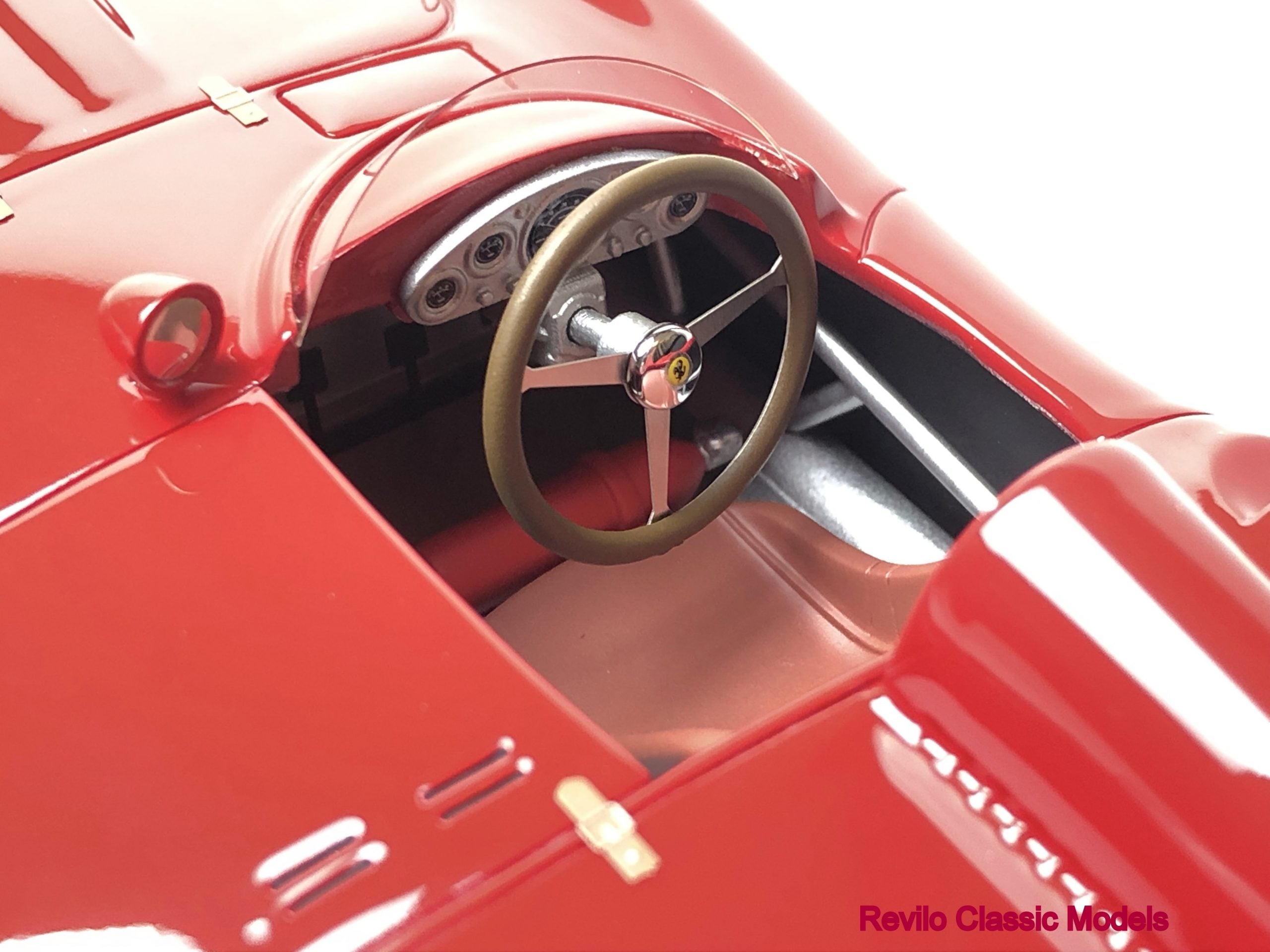 Ferrari 850 Monza Sebring Ganador 12 Horas 1956 escala 1:18