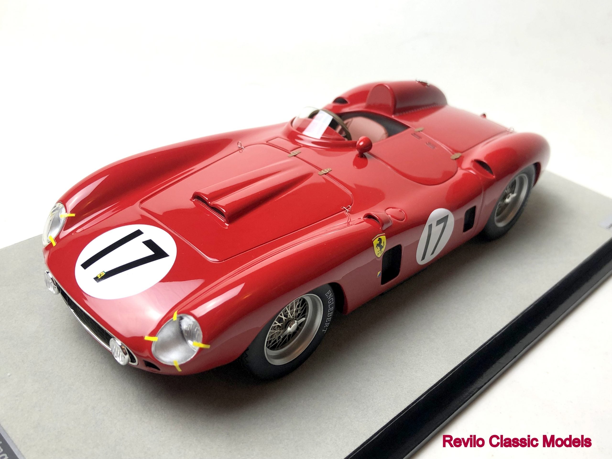 Ferrari 850 Monza Sebring Ganador 12 Horas 1956 escala 1:18