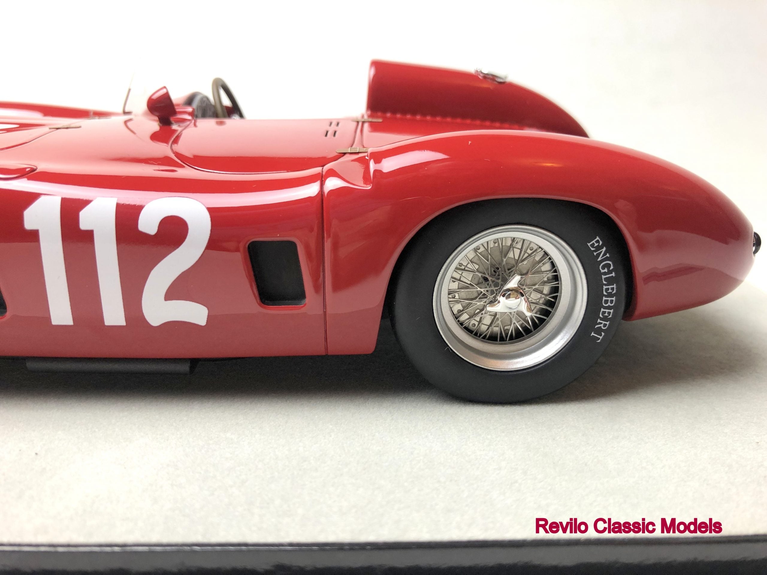 Ferrari 860 Monza Targa Florio 1956 1:18 scale