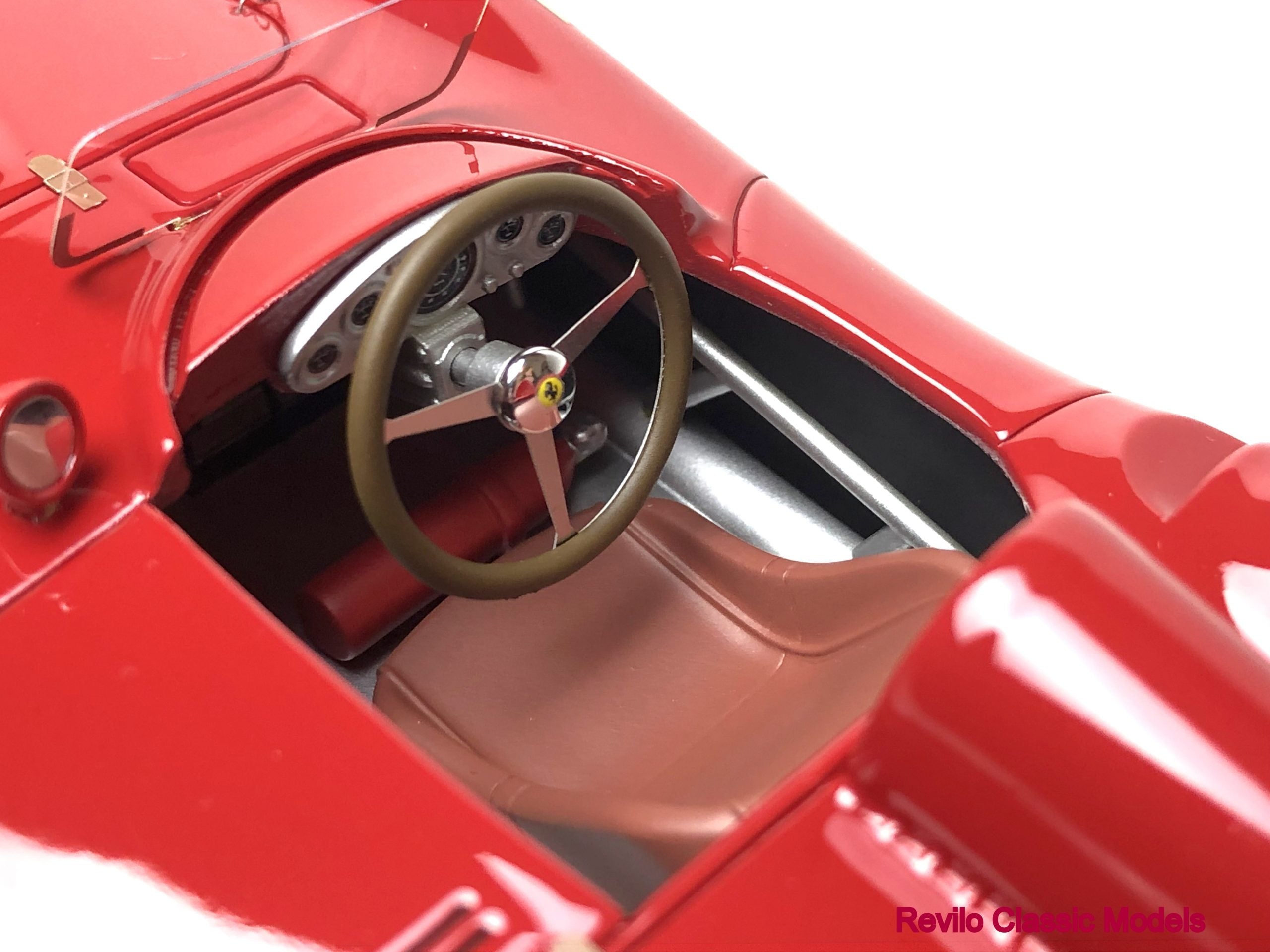 Ferrari 860 Monza Targa Florio 1956 escala 1:18