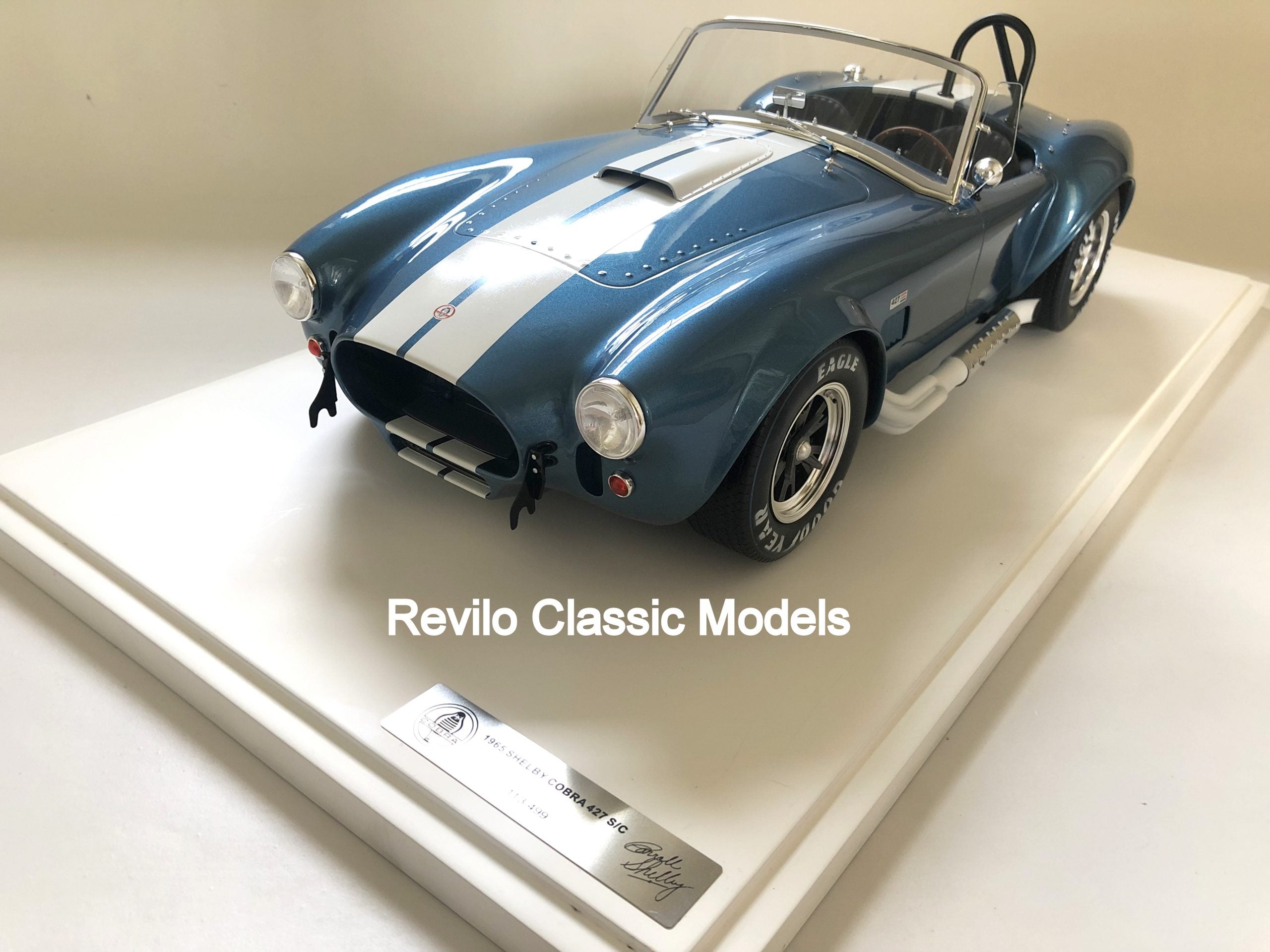 AC Cobra 427 Shelby 1:8 scale by K. Schmidt
