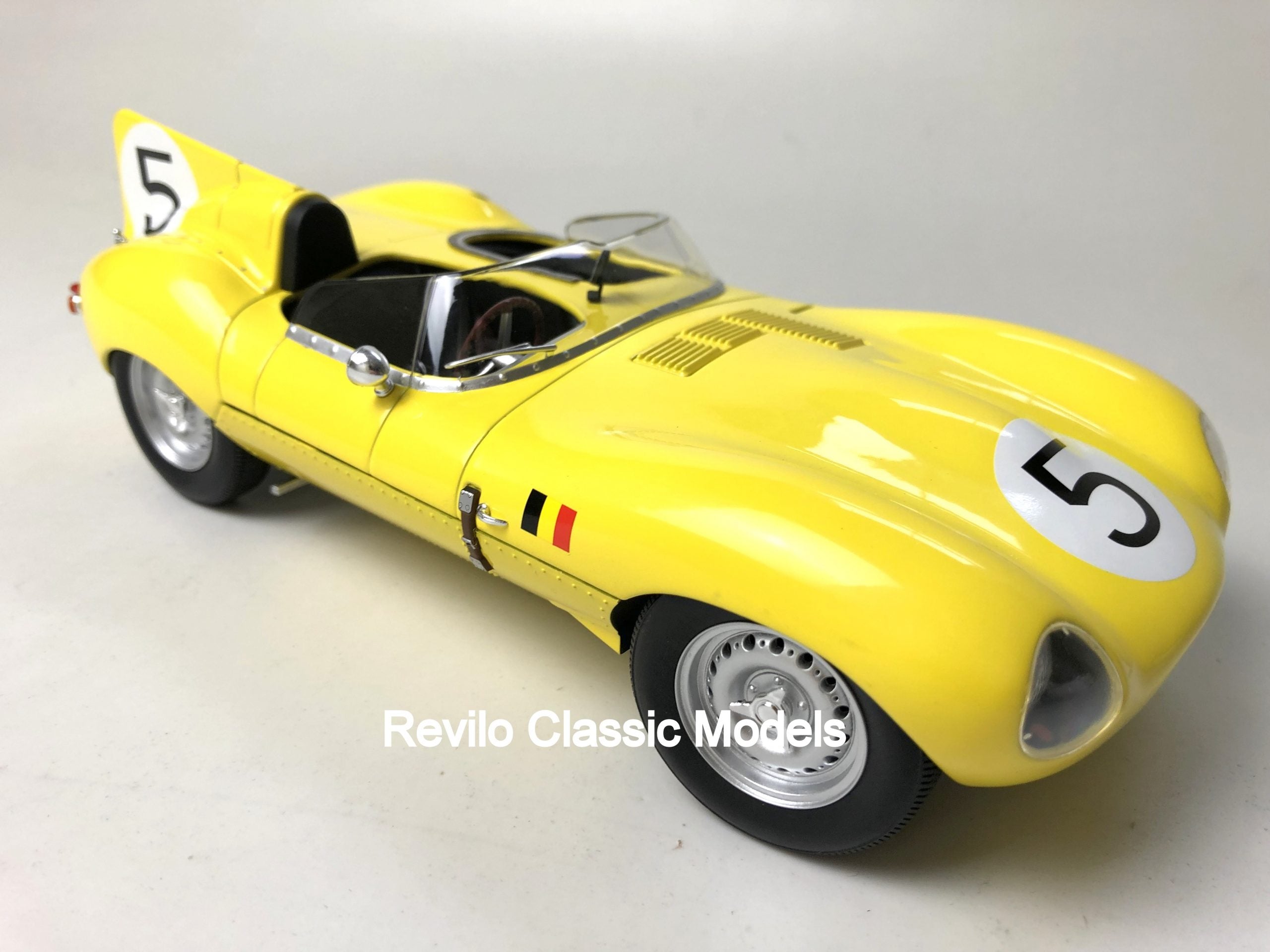 1956 Jaguar D Tipo 1:18 Le Mans Le Mans 4to lugar