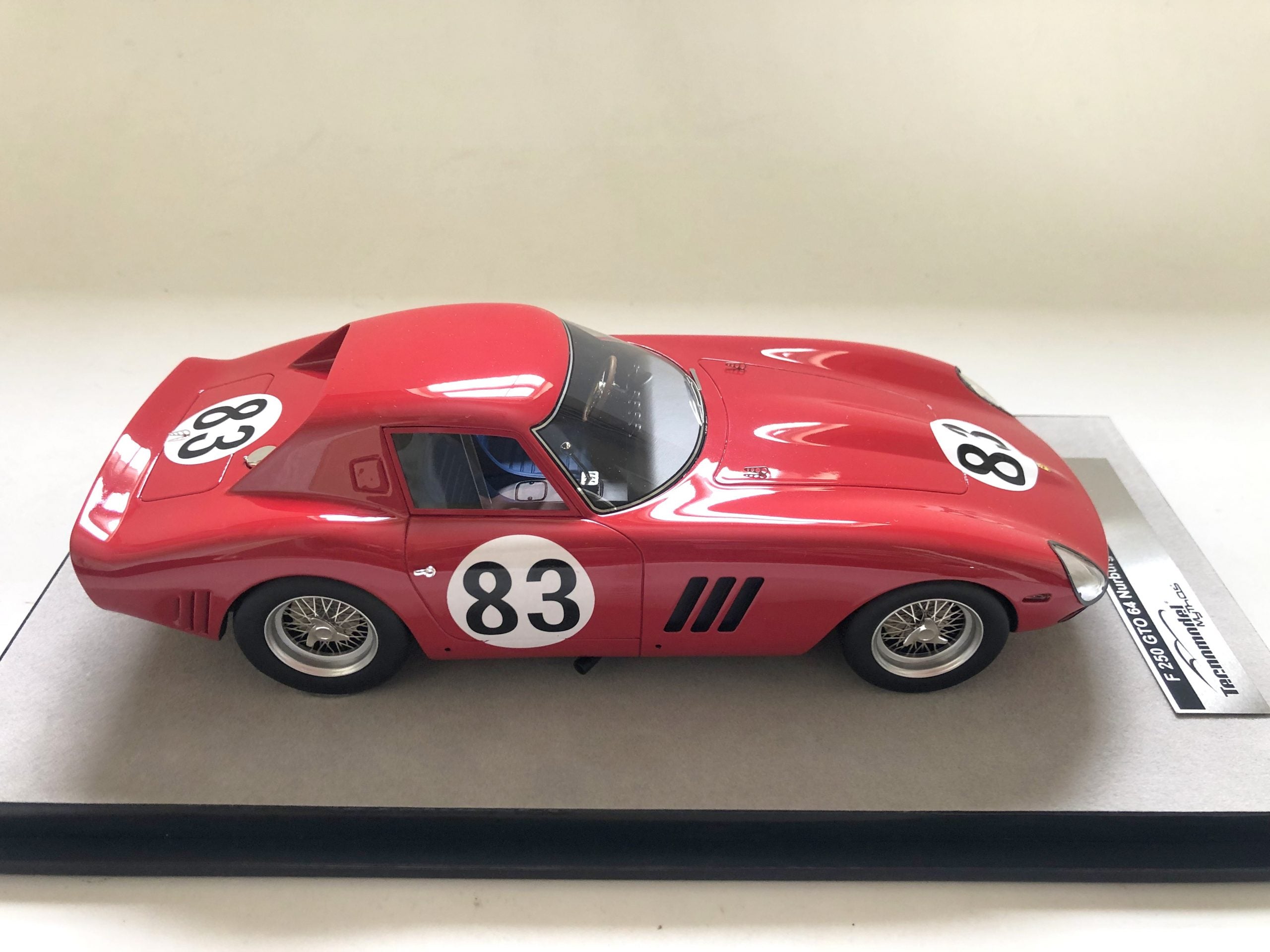 Ferrari 250GTO escala 1:18 1964 Nurburgring 1000kms