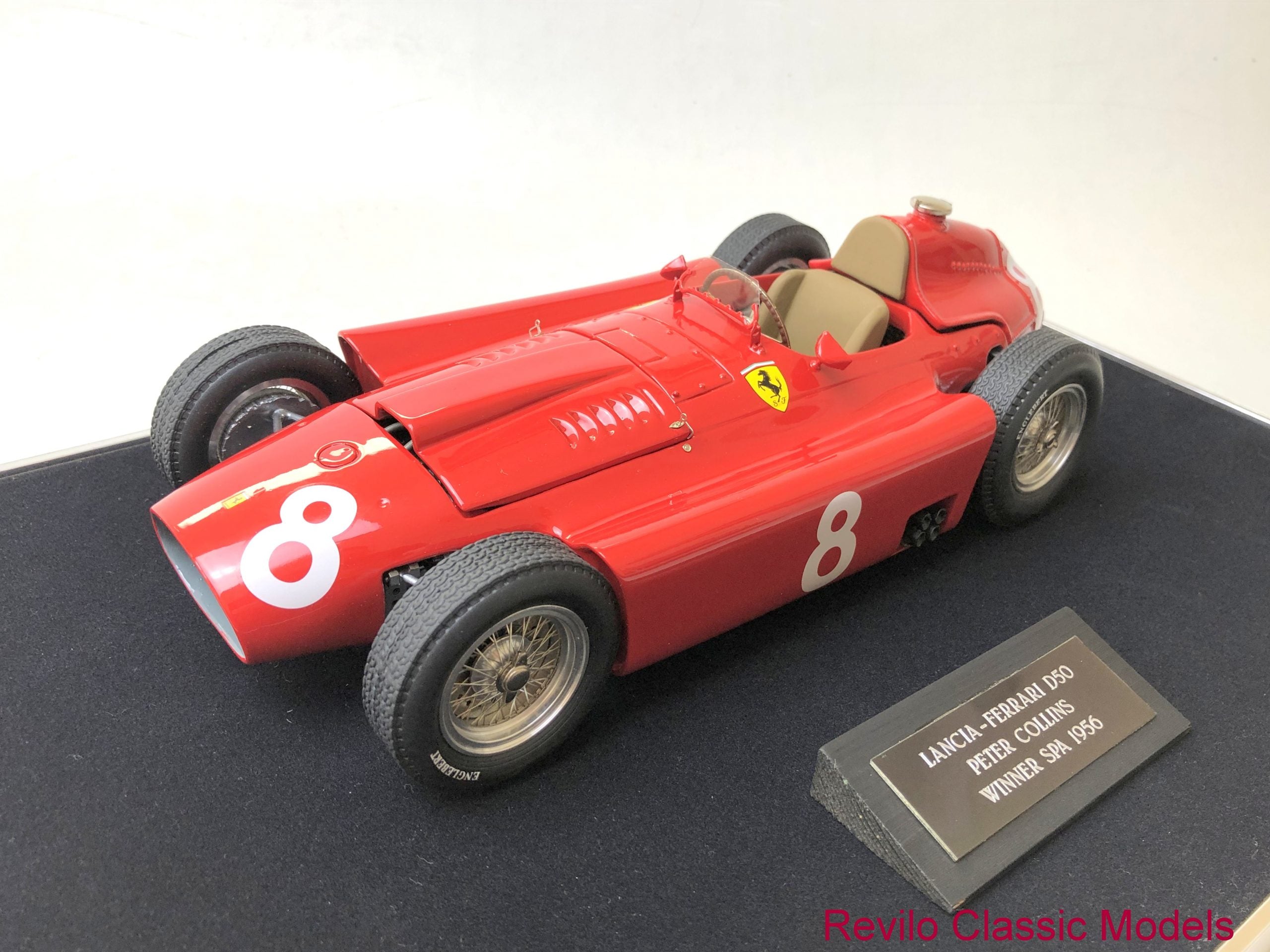 Escala 1:12 1956 Ferrari/Lancia D50