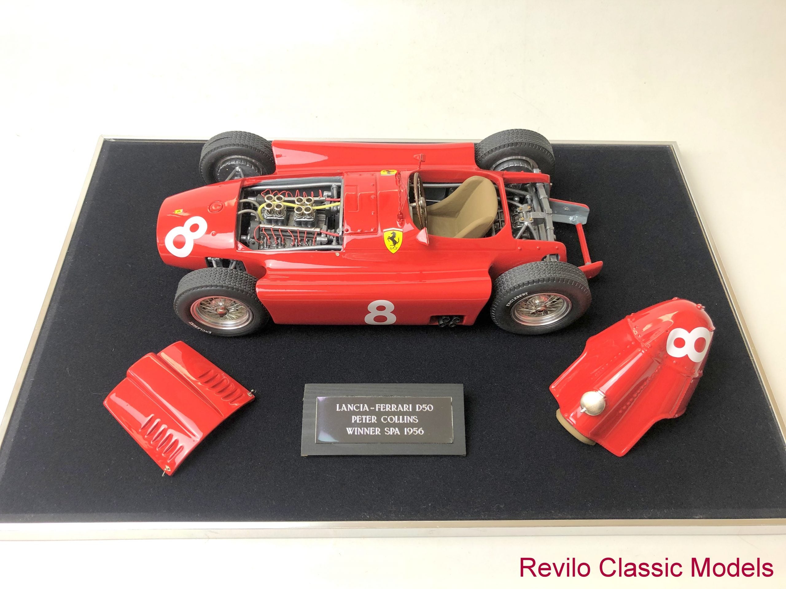 Escala 1:12 1956 Ferrari/Lancia D50