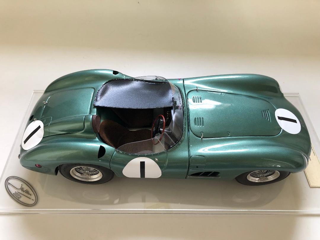 Javan Smith NUEVO Aston Martin DBR1 a escala 1:8