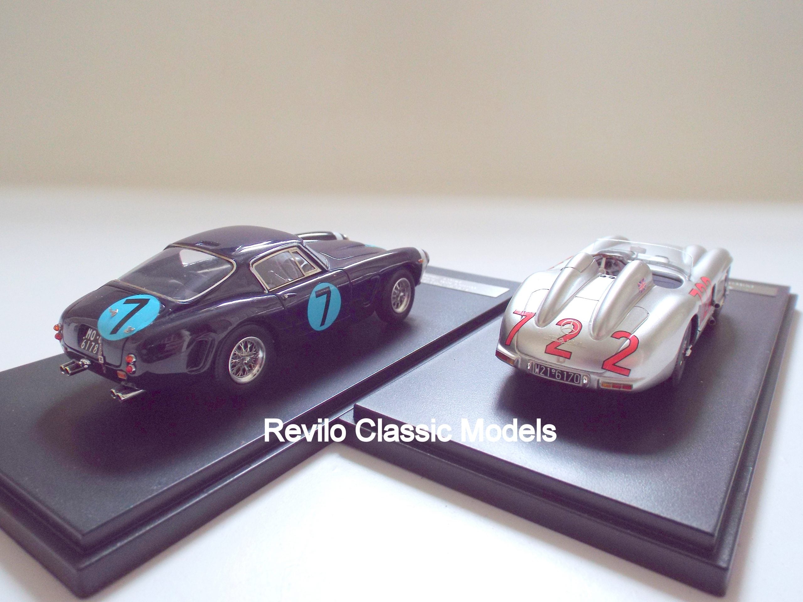 1:43 scale Stirling Moss Celebration two car set