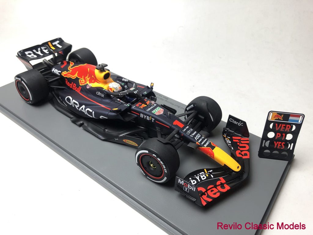 Spark 1/18 レッドブル ホンダ RB18 F1 日本GP2022 No.33